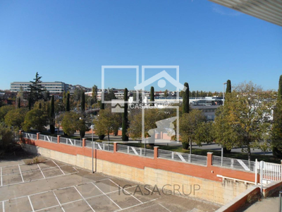 Inmueble en Avenida CERDANYOLA   A LOCAL 15, Barcelona