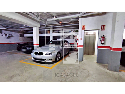 Local en Calle Badajoz     , Rubí Barcelona