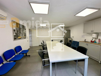 Local en Esplugues de Llobregat Barcelona