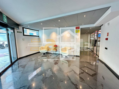 Local en Esplugues de Llobregat Barcelona