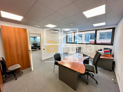 Local en Esplugues de Llobregat Barcelona