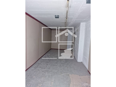 Local en Olot Girona