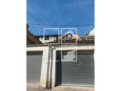 Local en Sant Joan, Manlleu Barcelona