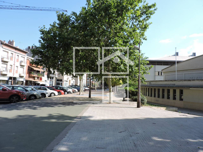 Local en Calle VOLUNTARIS 92    , Granollers Barcelona