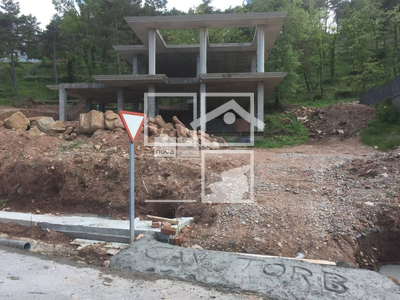 Local en Muntanyola Barcelona