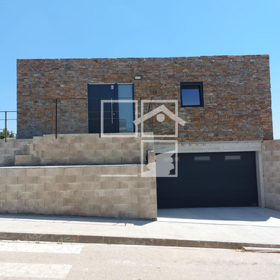 Local en c/ josep Tarradellas, 14, Llorenç del Penedès Tarragona