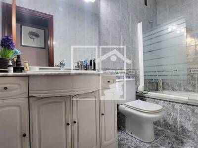 Local en Av. Alfonso XIII , Badalona Barcelona