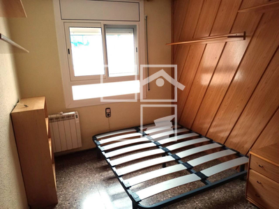 Local en Calle Sicília    , Santa Coloma de Gramanet Barcelona