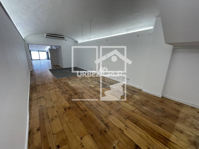 Local en Calle Font Vella    bajos, Terrassa Barcelona