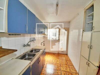 Local en Juan RamÃ³n JimÃ©nez, Rubí Barcelona