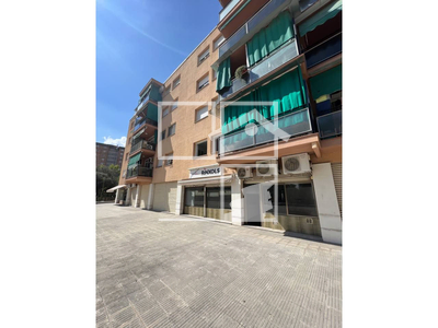 Local en Calle Abrera    , Martorell Barcelona