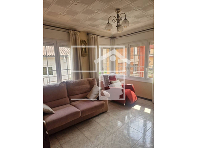 Local en Olot Girona