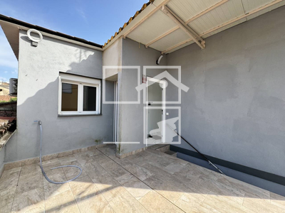 Local en Olot Girona