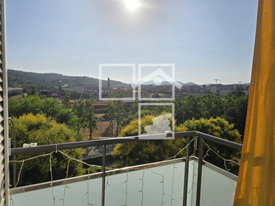 Local en Avenida Santa Eulàlia    2º, Terrassa Barcelona