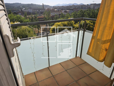 Local en Avenida Santa Eulàlia    2º, Terrassa Barcelona