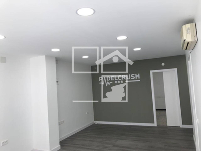 Local en Calle Violinista Vellsola    , Terrassa Barcelona