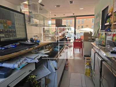 Local en Plaza Comte Guifré    local B, Terrassa Barcelona