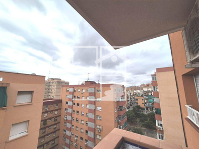 Local en Grupo Virgen de la Salud   10 8º, Badalona Barcelona