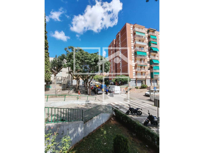 Local en Calle Guasch    1, Badalona Barcelona
