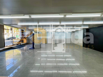 Inmueble en , Barcelona Inmueble en , Barcelona