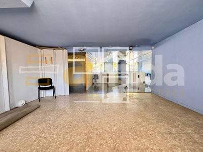 Inmueble en , Barcelona Inmueble en , Barcelona