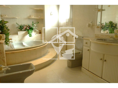 Inmueble en Ronda Roureda    5º, Barcelona