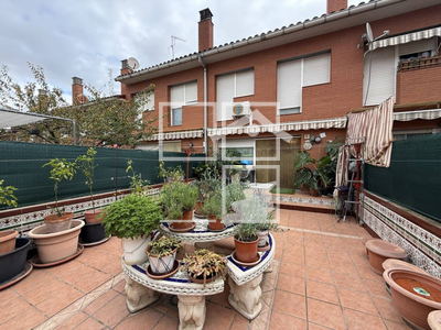 Local en Calle Carrasco i Formiguera    , Terrassa Barcelona