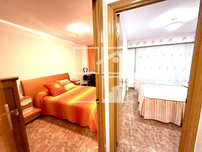 Local en Calle Carrasco i Formiguera    , Terrassa Barcelona