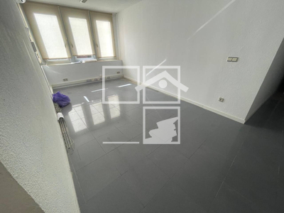 Local en Plaza Josep Maria Folch i Torres    1, Granollers Barcelona