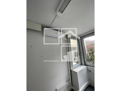 Local en Plaza Josep Maria Folch i Torres    1, Granollers Barcelona