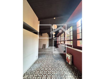 Local en Olot Girona