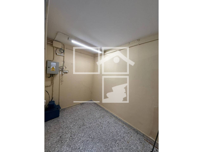 Inmueble en Calle Dibuixant Avellaneda    LOCAL, Barcelona