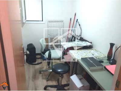 Inmueble en Calle Alps    BAJOS, Barcelona