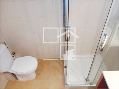 Inmueble en Plaza Mestre Josep Rucarols    4, Barcelona