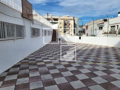Local en Calle Guifré, Badalona Barcelona