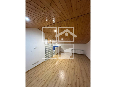 Local en Torelló Barcelona