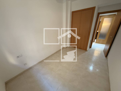 Local en Calle Eugeni Ferrer Dalmau    baixos, Terrassa Barcelona