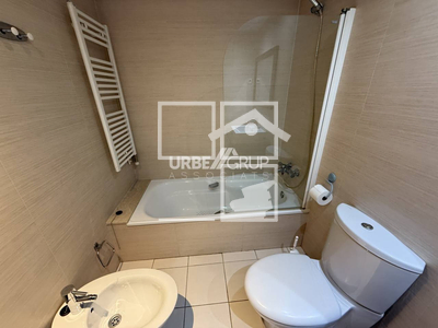 Local en Avenida ANGEL SALLENT    4, Terrassa Barcelona