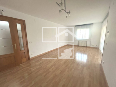 Local en Calle Nou Cases   B 2º, Badalona Barcelona