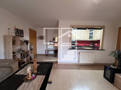 Inmueble en Plaza Josep Sapés Esmendia    , Barcelona