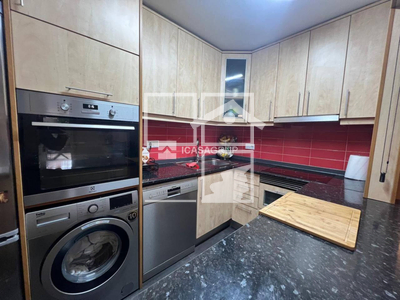 Inmueble en Plaza Josep Sapés Esmendia    , Barcelona