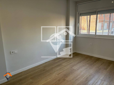 Local en Avenida Alcalde Moix    Bajo, Sabadell Barcelona