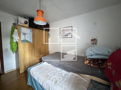 Local en Olot Girona