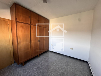 Local en Olot Girona