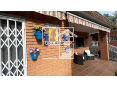 Local en Paseo Estación de Torreblanca    , Vacarisses Barcelona