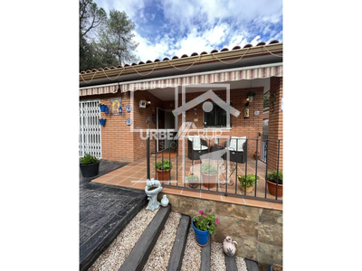 Local en Paseo Estación de Torreblanca    , Vacarisses Barcelona