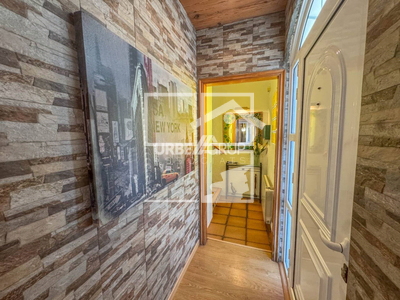 Local en Avenida Martorell Número 15  , Sant Esteve Sesrovires Barcelona