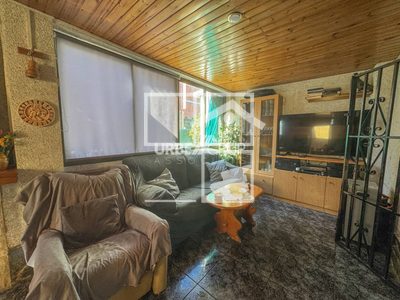 Local en Avenida Martorell Número 15  , Sant Esteve Sesrovires Barcelona