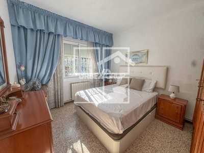 Local en Avenida Martorell Número 15  , Sant Esteve Sesrovires Barcelona