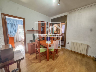 Local en Avenida Martorell Número 15  , Sant Esteve Sesrovires Barcelona